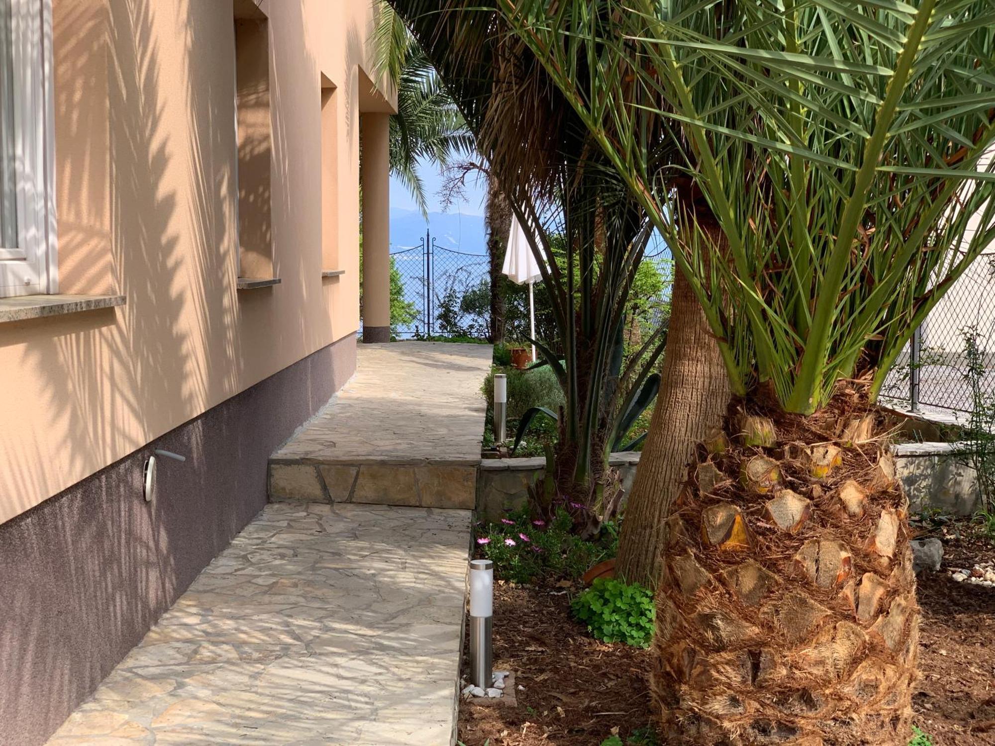 Grand Pool Ika-opatija Apartma