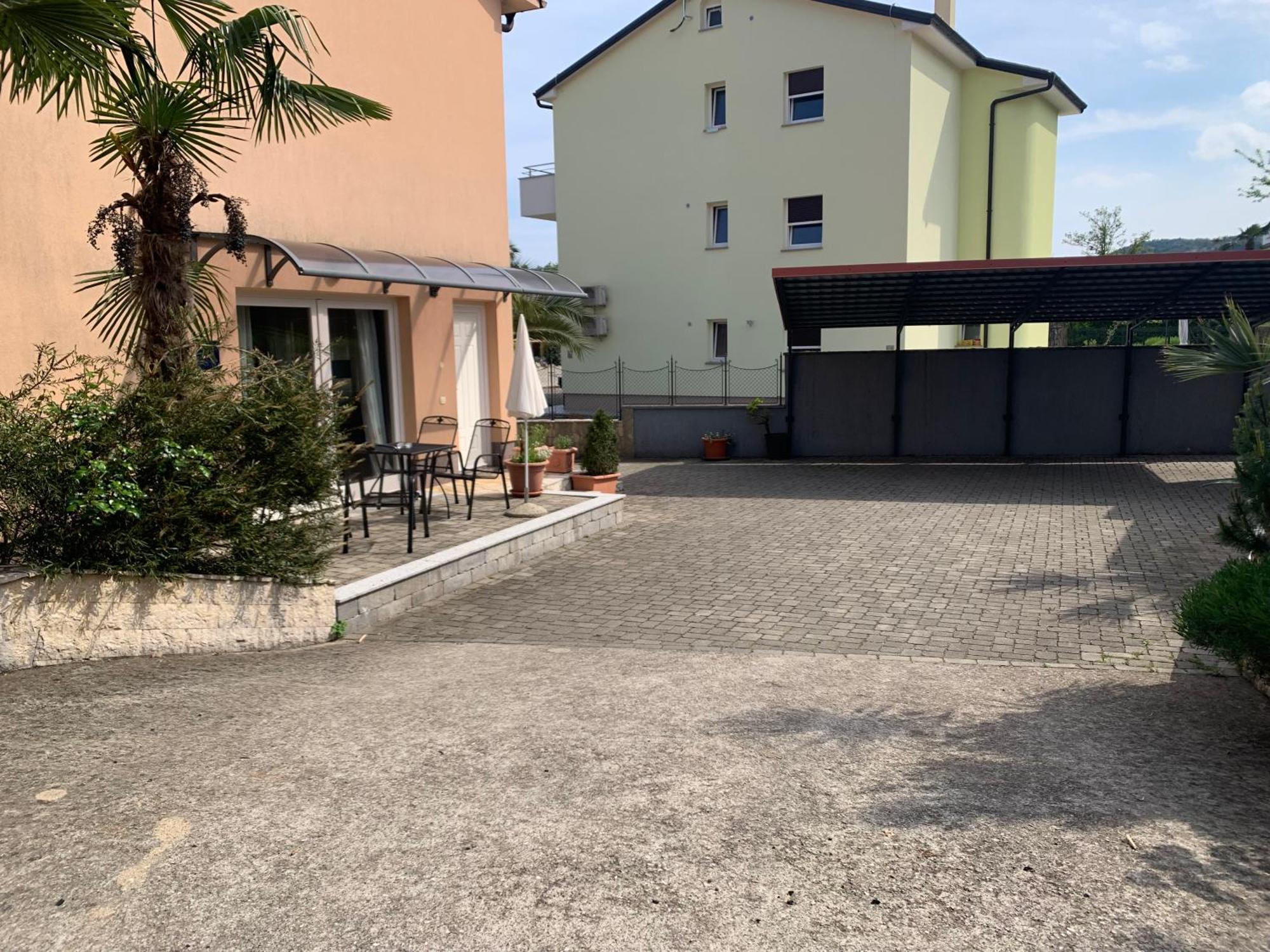 Apartment Grand Pool Ika-opatija Opatija